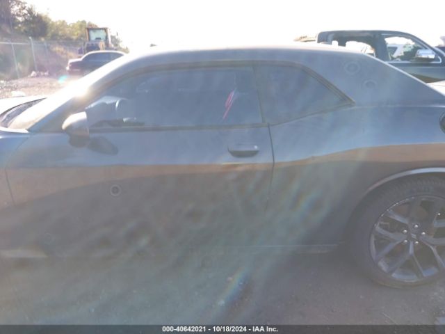 2C3CDZAG5KH649619 Dodge Challenger Sxt