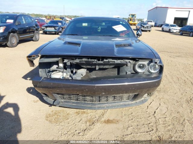 2C3CDZAG5KH649619 Dodge Challenger Sxt