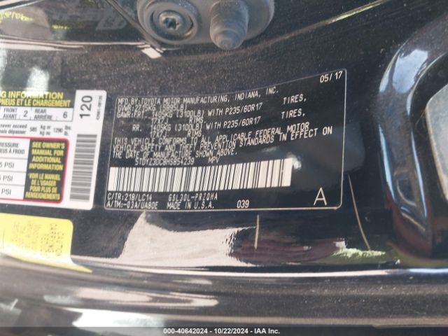 5TDYZ3DC8HS854239 Toyota Sienna Xle Premium 8 Passenger