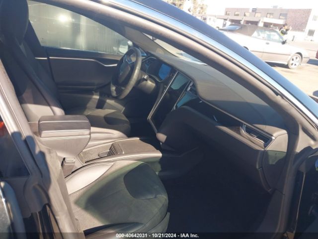 5YJSA1E28GF158166 Tesla MODEL S