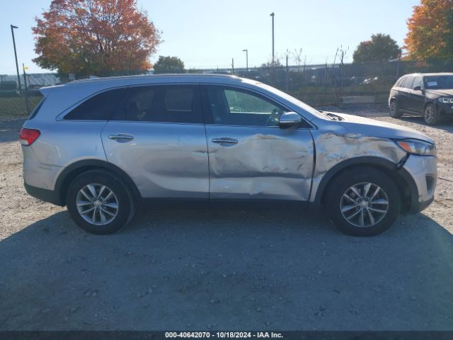 5XYPG4A59GG115342 KIA Sorento 3.3l Lx