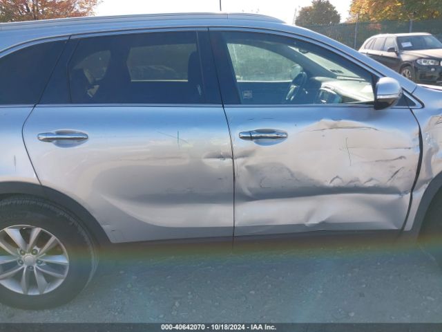 5XYPG4A59GG115342 KIA Sorento 3.3l Lx