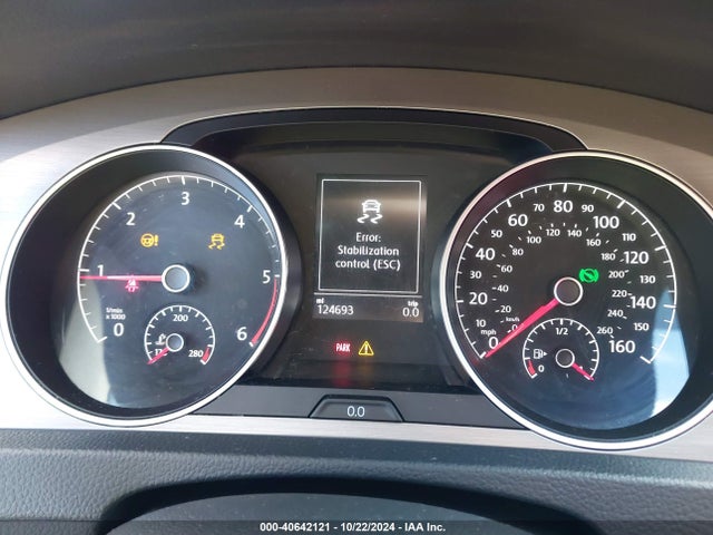 3VWCA7AU1FM506704 Volkswagen Golf Sportwagen Tdi S 4-door