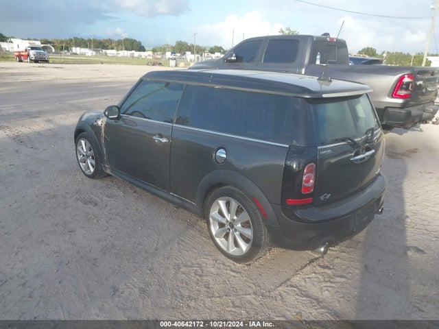 2013 MINI CLUBMAN WMWZG3C5XDT576434 Photo 2