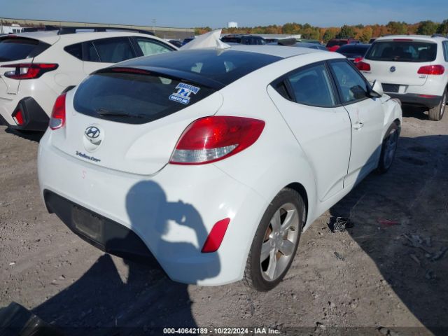 KMHTC6AD3EU189280 Hyundai Veloster Base W/black