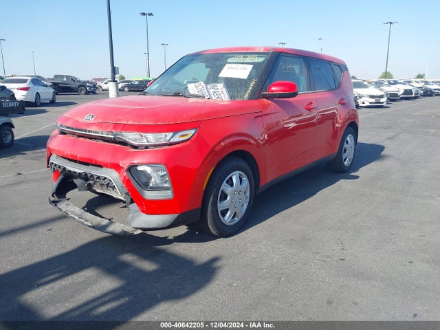 KIA SOUL LX 2020 KNDJ23AU6L7060202 Image 2