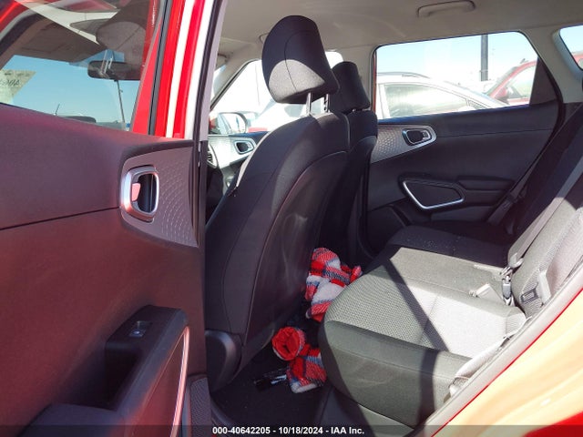 KIA SOUL LX 2020 KNDJ23AU6L7060202 Image 8