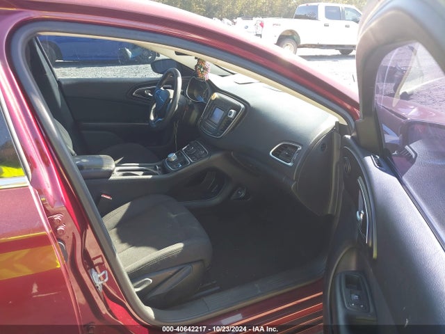Chrysler 200 Limited 2015 1C3CCCAB8FN528889 Image 5