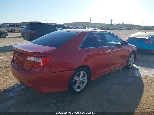 Toyota CAMRY SE 2014 4T1BF1FK8EU807545 Image 4