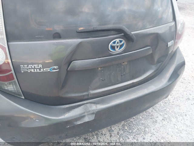 JTDKDTB32E1061860 Toyota Prius C Two