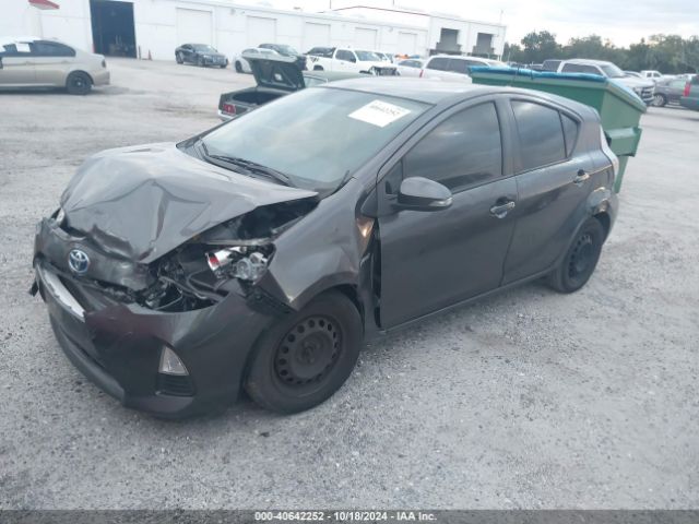 JTDKDTB32E1061860 Toyota Prius C Two
