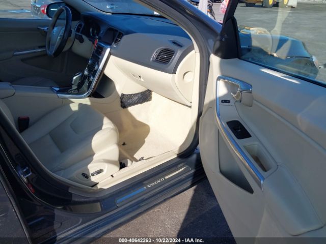 YV126MFK5G2396653 Volvo S60 T5 Drive-e Premier