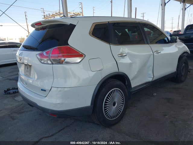 Nissan ROGUE S 2014 5N1AT2MT5EC800726 Image 4