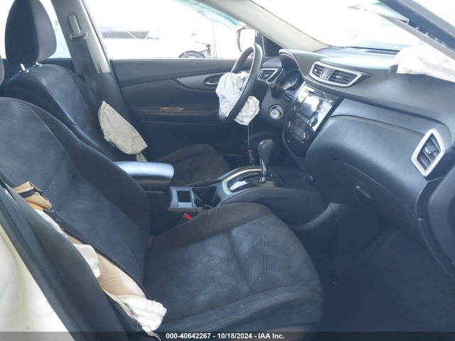Nissan ROGUE S 2014 5N1AT2MT5EC800726 Image 5