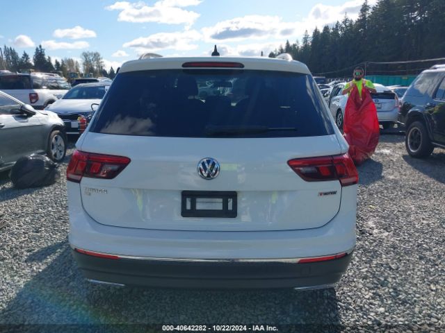 3VV2B7AX4LM079568 Volkswagen Tiguan 2.0t Se/2.0t Se R-line Black/2.0t Sel