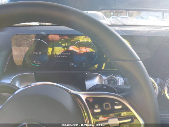 W1N9M0CB1PN049450 Mercedes-Benz Eqb 250 Suv