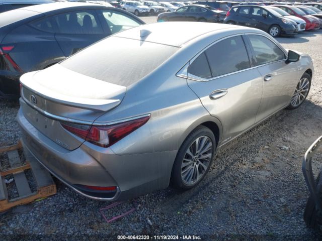 58ADA1C12MU001260 Lexus ES 300H