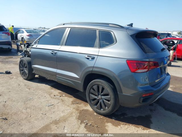 3VVDX7B23NM011939 Volkswagen Taos 1.5t S