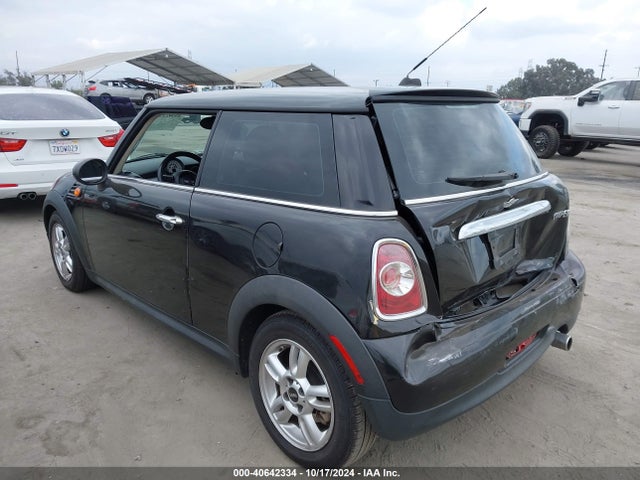 2013 MINI HARDTOP WMWSU3C5XDT689830 Photo 2