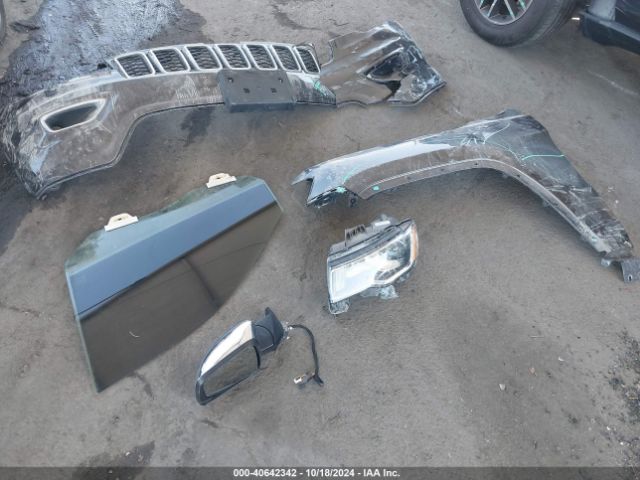 1C4RJEBGXJC433949 Jeep Grand Cherokee Limited 4x2