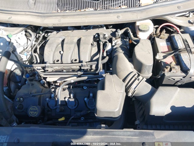 Ford EXPLORER XLT 2018 1FM5K7D8XJGC93936 Image 10