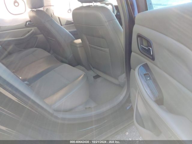 1G11C5SA5GU107992 Chevrolet Malibu Limited Lt