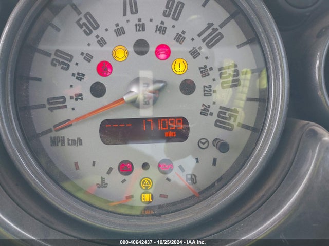 2006 MINI COOPER WMWRC33556TK73012 Photo 6