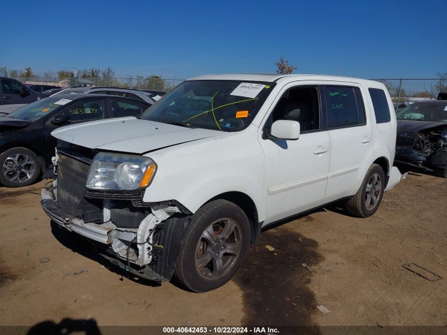 Honda PILOT SE 2015 5FNYF3H30FB027789 Image 2