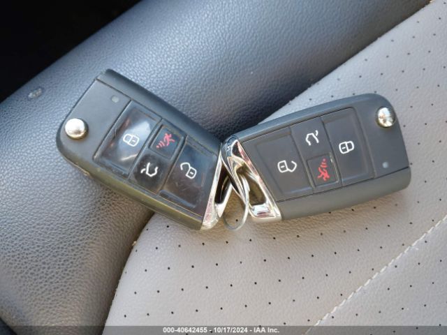 3VWC17AU1FM518643 Volkswagen Golf Sportwagen Tsi Sel 4-door