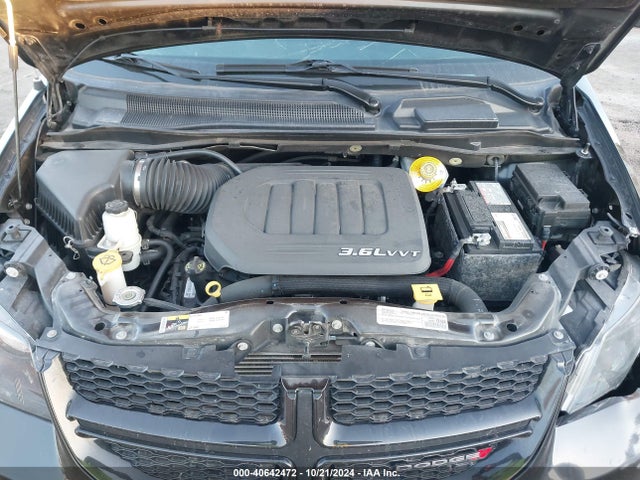 2C4RDGEG1JR343403 Dodge Grand Caravan Gt