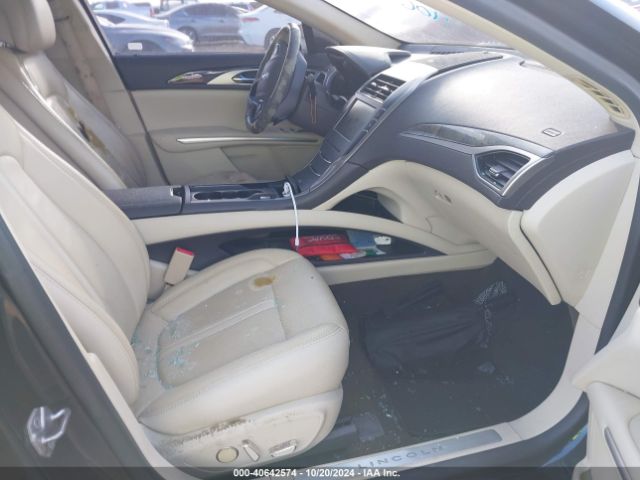 3LN6L2GK7ER823645 Lincoln MKZ