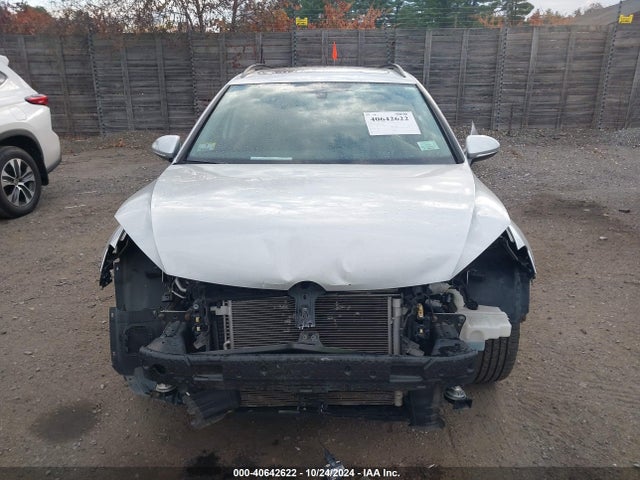 3VWC17AU5GM522888 Volkswagen Golf Sportwagen Tsi Limited Edition