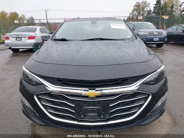 40642652 :رقم المزاد ، 1G1ZD5ST2NF174391 vin ، 2022 Chevrolet Malibu Fwd Lt مزاد بيع