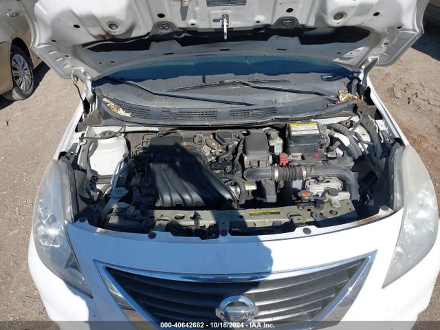 Nissan Versa 1.6 Sl 2014 3N1CN7AP7EL842432 Image 10