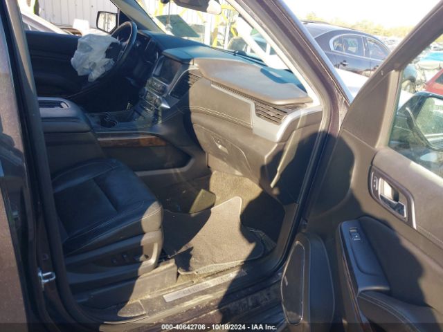 1GNSKHKC0HR406593 Chevrolet Suburban Lt