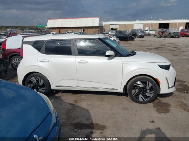 KNDJ53AU8P7868256 KIA Soul Gt-line
