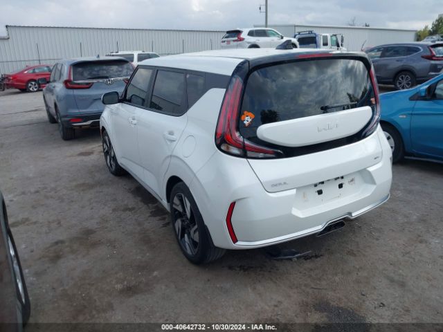 KNDJ53AU8P7868256 KIA Soul Gt-line