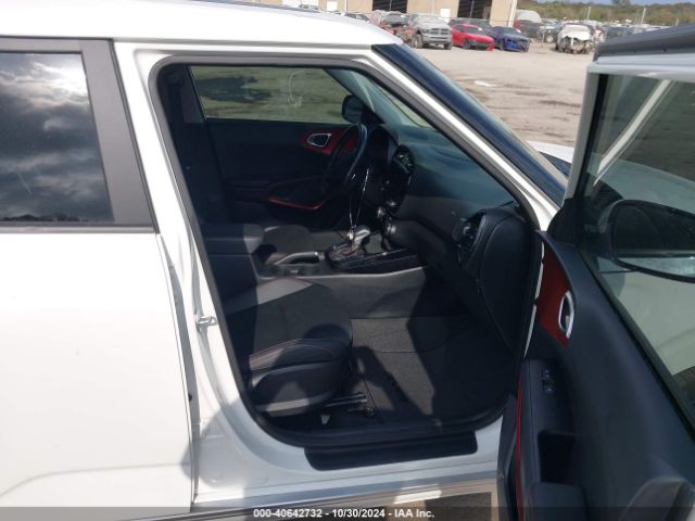 KNDJ53AU8P7868256 KIA Soul Gt-line
