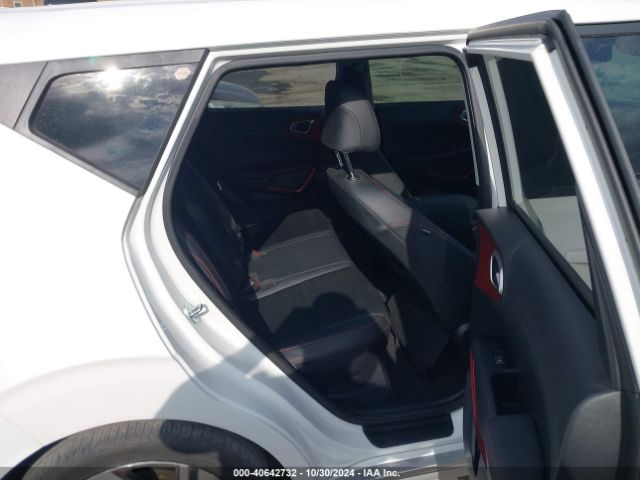 KNDJ53AU8P7868256 KIA Soul Gt-line