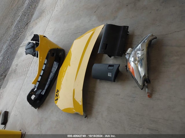 Toyota Prius V Two 2016 JTDZN3EU6GJ041632 Image 11