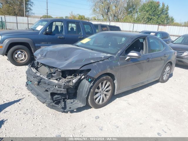 2018 TOYOTA CAMRY 4T1B11HK5JU567635 Photo 1