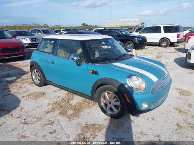 2007 MINI COOPER HARDTOP WMWMF33587TT57036 Photo 5