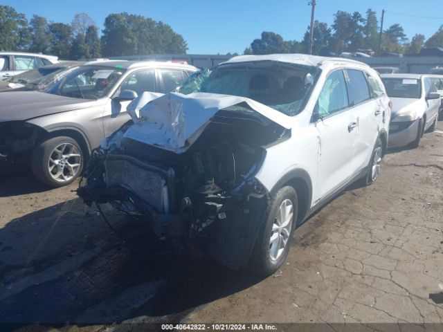 5XYPGDA54JG370651 KIA Sorento 3.3l Lx