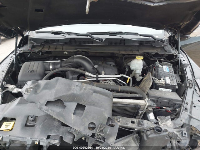 1C6RR7LT3JS145509 RAM 1500 Slt