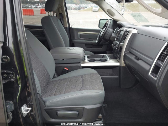1C6RR7LT3JS145509 RAM 1500 Slt