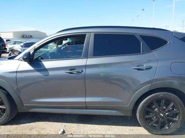 Hyundai Tucson Night 2019 KM8J33AL4KU020104 Image 15