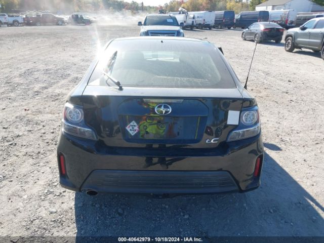 JTKJF5C70GJ015992 Scion TC