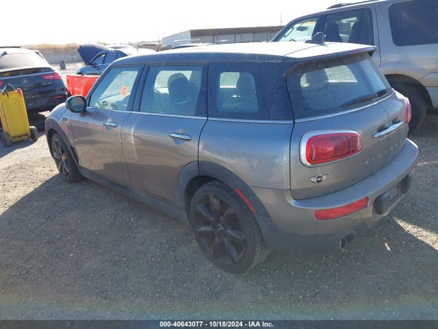 2016 MINI CLUBMAN WMWLN5C55G2E30236 Photo 2