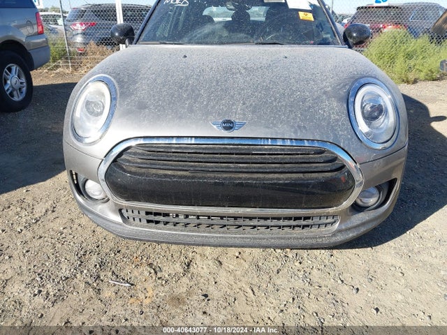 2016 MINI CLUBMAN WMWLN5C55G2E30236 Photo 5