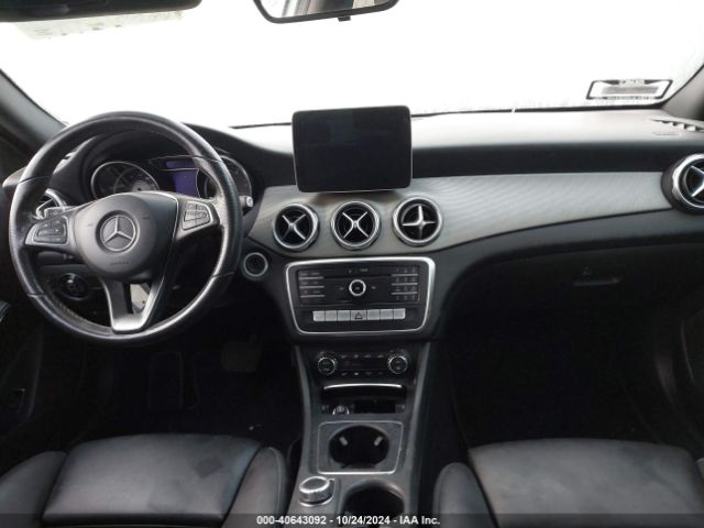 WDCTG4EB2KJ579204 Mercedes-Benz GLA 250